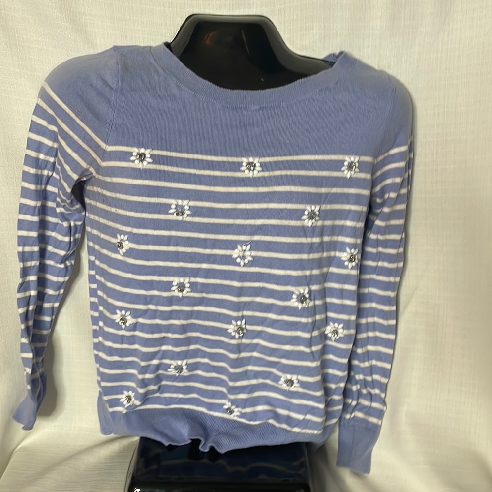 Cute sweater